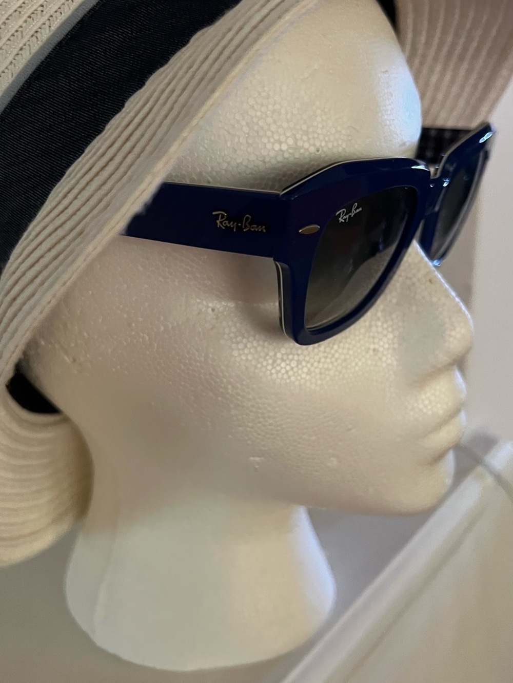 Ray-Ban Women's Deep Blue Square Sunglasses - Picture 4 of 11
